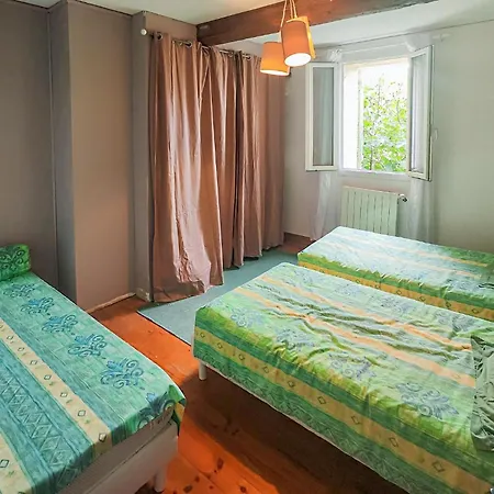 شقة Gorgeous In Cessenon-sur-orb With Wifi Murviel